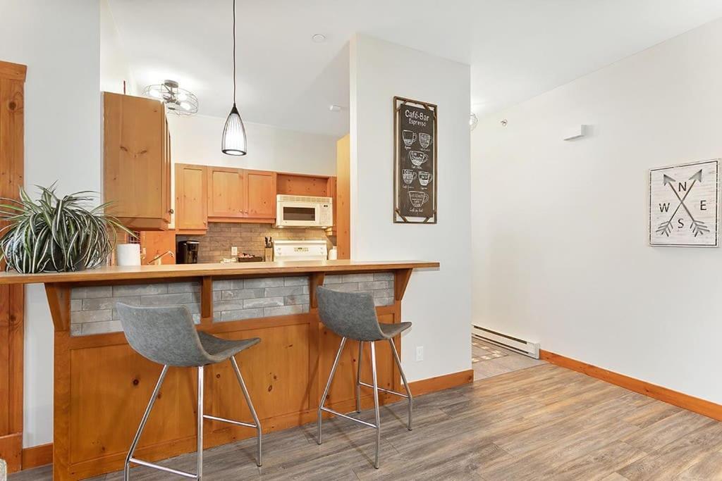 Les Eaux 225-1 By Escapades Tremblant Apartment Mont-Tremblant Exterior photo